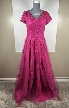 JJs House Sylvee 8 Fuchsia Lace Sequin Tulle A-Line Gown Prom Mother Bride Mob